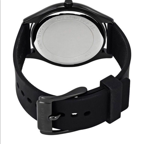 ⌚️Michael Kors®The Runway Unisex Black on Black Watch*FIRM*⌚️ - Picture 4 of 6